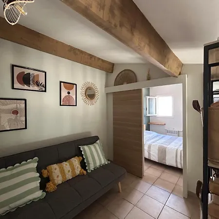 Prázdninový dům Cosy A 200 M De La *